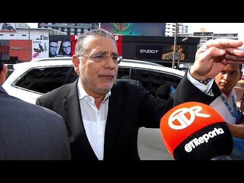 شاهد إصدار مذكرة اعتقال دولية في حق رئيس بيرو السابق أليخاندرو توليدو