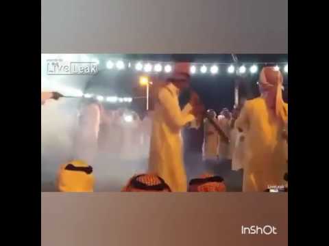 بالفيديو نجاة سعودي بأعجوبة بعد تلقيه رصاصة في حفل زفاف