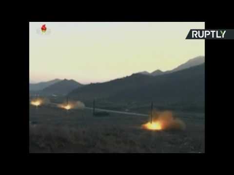 بالفيديو  لحظة إطلاق كوريا الشمالية صواريخ بالستية