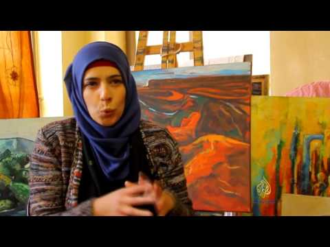 شاهد المقدسية سكينة صلاح الدينتطوِّق الحياة وترسم القدس