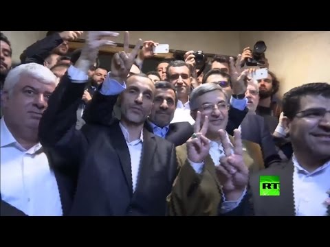 شاهد  أحمدي نجاد يترشح للانتخابات الرئاسية الإيرانية