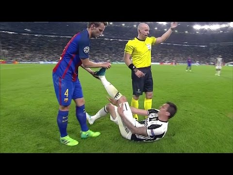 اللحظات الأكثر احترامًا وتقديرًا في ملاعب العالم