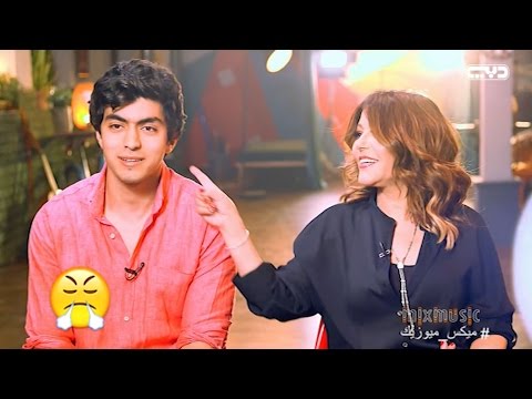 سميرة سعيد تمزح مع ابنها في حوار خاص على يوتيوب