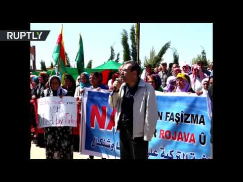 بالفيديو مظاهرات بالمئات في القامشلي ضد الغارات التركية على مواقع الأكراد