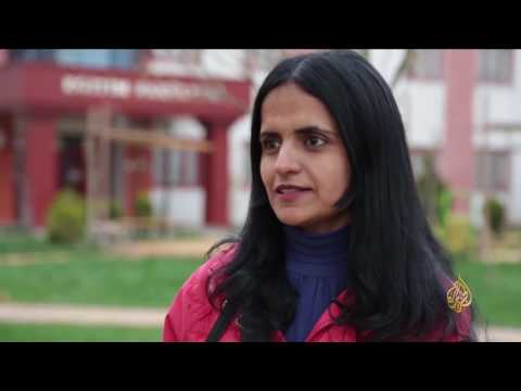 شاهد غازي تفتتح برامج باللغة العربية