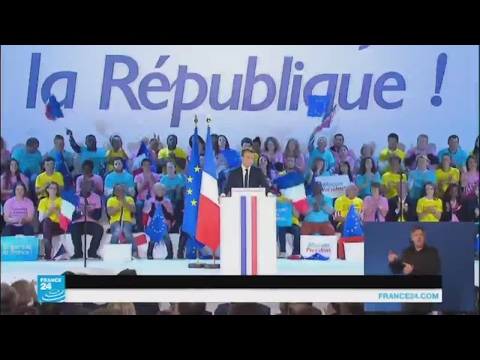 شاهد من يقترب أكثر من أبواب الإليزيه