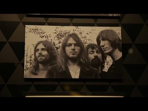 شاهد معرض بمناسبة مرور 50 عامًا على تأسيس فرقة بينك فلويد