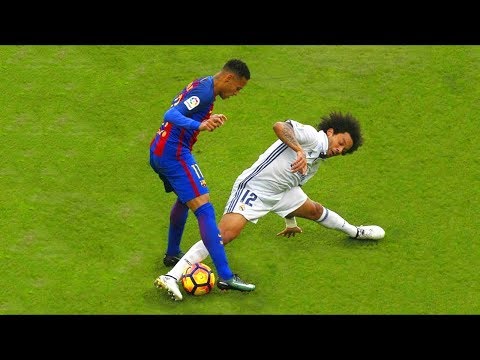 أبرز مراوغات اللاعبين وإهانة منافسيهم