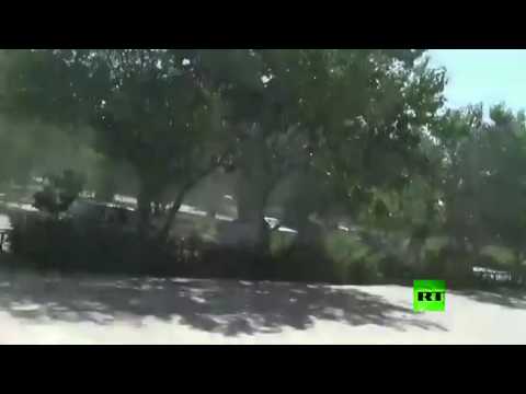 شاهد انتحاري يُفجر نفسه داخل قبر الخميني ومسلحون يقتحمون البرلمان الإيراني