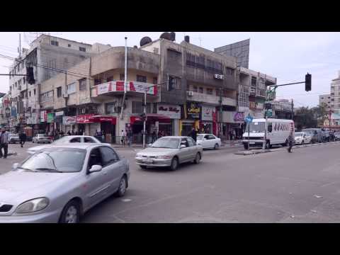 أيمن إسماعيل يشرح ما يفعله شرطي غزة