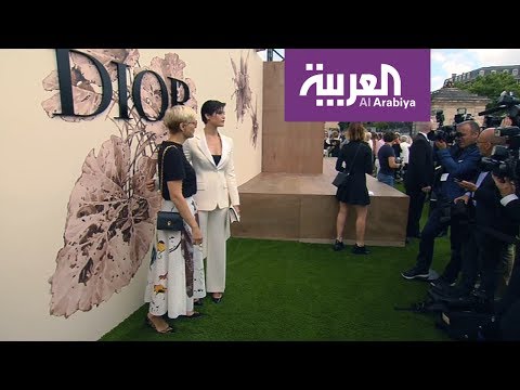 سيلين ديون في عرض أزياء ديور