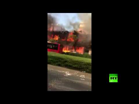 لحظة انفجار غاز أثناء حريق في مطعم صيني