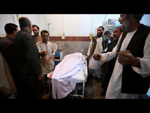 شاهد داعش يتبنى الهجوم على مسجد للشيعة غرب أفغانستان