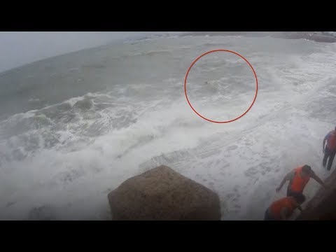 شاهد لحظة إنقاذ رجل مخمور من الموت غرقًا في الصين