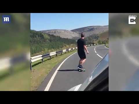 سقوط مروع لمتزلج بسبب مطب صناعي