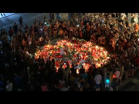 الشرطة الإسبانية تبحث عن مغربي جديد للاشتباه بضلوعه في هجوم برشلونة
