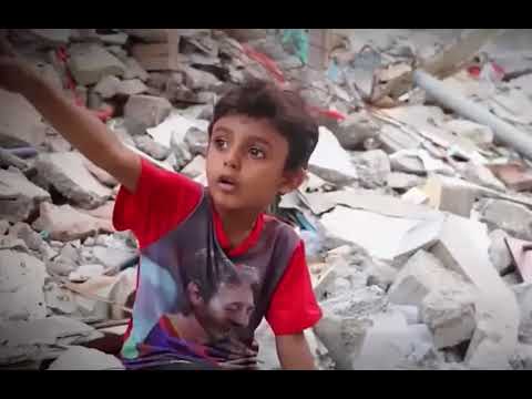 شاهد طفل من اليمن يحكي قصة موت صديقه في الحرب