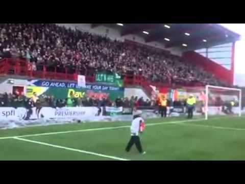 نادي سيلتك يفتح أبوابه أمام طفل مصاب