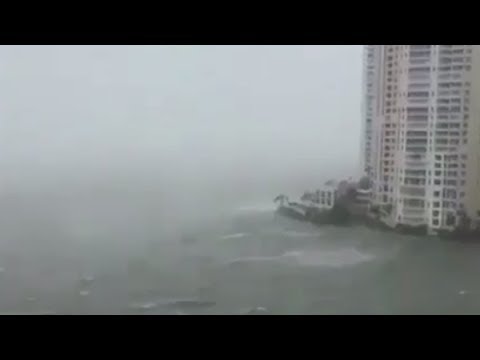 مياه إعصار إرما المدمّر تحاصر أبراج ميامي