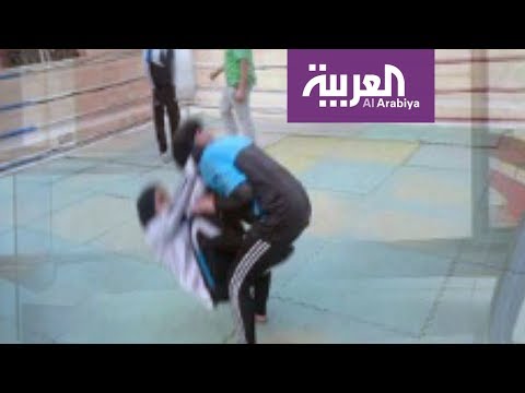 مصريات يزحن الرجال وينزلن إلى حلبة المصارعة