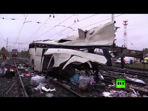 شاهد فيديو من مكان اصطدام حافلة ركاب بقطار في مقاطعة فلاديمير الروسية