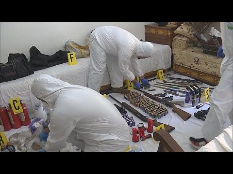 تفكيك خلية إرهابية من 11 شخصا