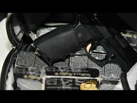 شاهد هل وقع مفخِّخ الرسائل البريدية في قبضة الشرطة اليونانية