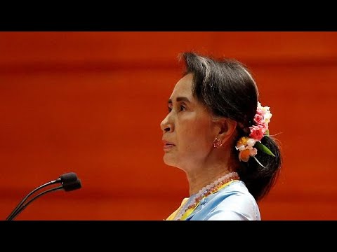 شاهد زعيمة ميانمار تنصح مسلمي الروهينغا بعدم الشجار