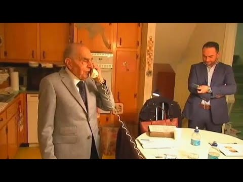 شاهد بلدة أميركية تنتخب عمدة لها في الثالثة والتسعين من العمر
