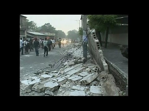 شاهد أميركا تُرحّل مواطنين من هايتي في عام 2019