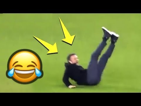 شاهد أشهر اللقطات المضحكة لمدربي كرة القدم