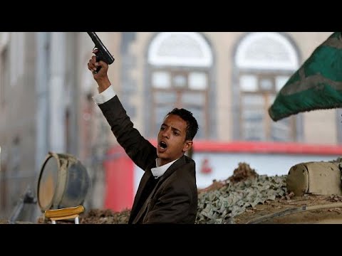 شاهد تعز تنتفض ضد جماعة الحوثي بعد مقتل صالح