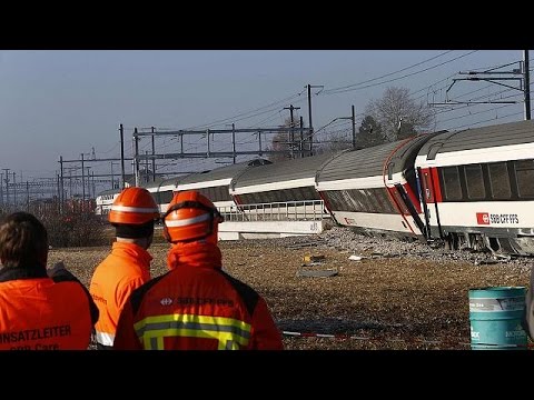 5 جرحى في اصطدام قطارين شمال زوريخ