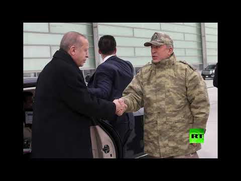 شاهد  أردوغان يصل إلى الحدود مع سورية لتفقد قواته