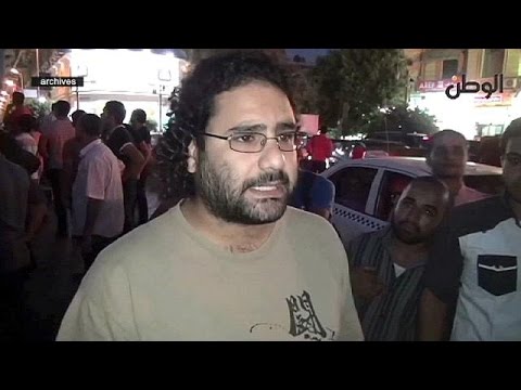 الحُكم بسجن الناشط السياسي علاء عبدالفتاح 5 سنوات