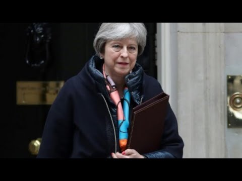 شاهد توقعات بإعلان رئيسة وزراء بريطانيا تيريزا ماي عقوبات على روسيا