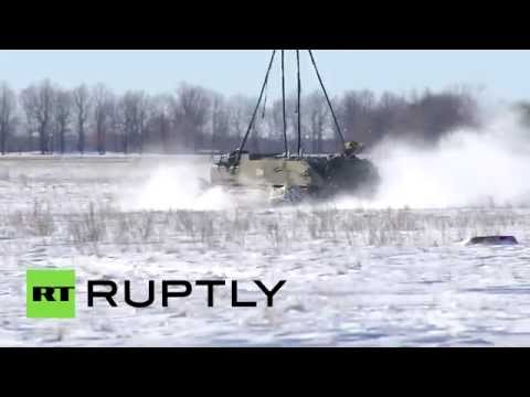 عملية إنزال جوية  ناجحة لمدرعة