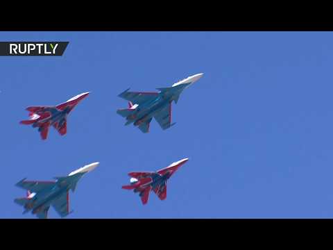 شاهد تدريبات عسكرية في ضواحي موسكو استعدادًا لعيد النصر