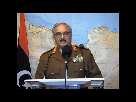 شاهد مصدر إعلامي ليبي يكشف الحالة الصحية للمشير حفتر