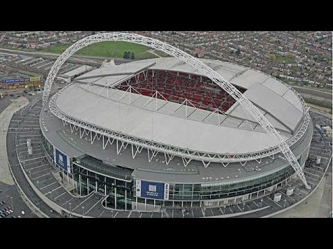 شاهد الملياردير الأميركي شهيد خان يقترب من شراء ملعب ويمبلي