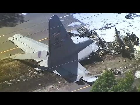 شاهد مقتل 9 أشخاص في تحطم طائرة عسكرية أميركية في جورجيا