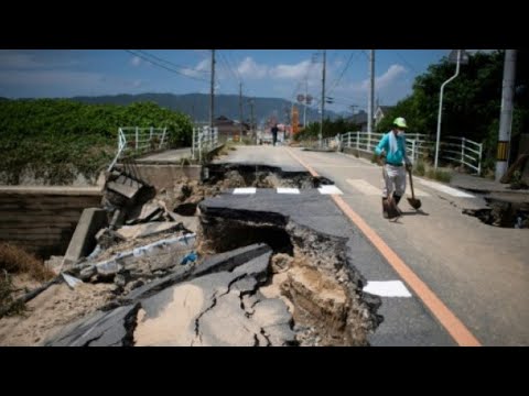 شاهد اليابان تحت وقع الصدمة وخطر المياه المتجمعة وراء الركام