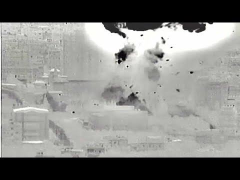 إسرائيل تقصف أنفاقًا ومواقع لحماس