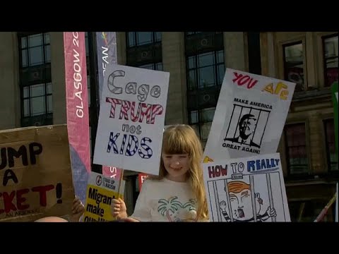 المظاهرات المناوئة لترامب تطارده في اسكتلندا