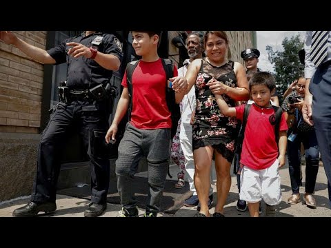 الحكومة الأميركية تمول لم شمل المهاجرين مع أبنائهم