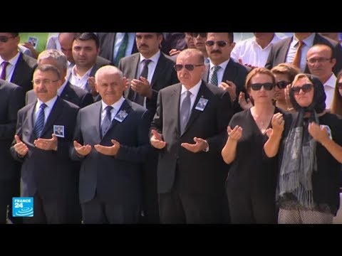 شاهد  أنقرة تتوعد بالرد على واشنطن بعد فرضها عقوبات على وزيرين تركيين