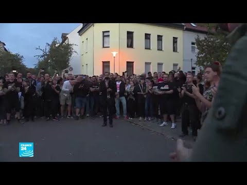 تجمع لأنصار اليمين المتطرف في مدينة كوتن