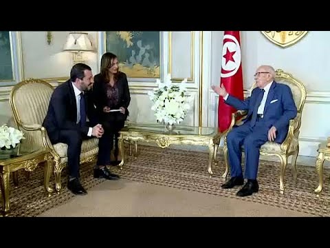 شاهد وزير داخلية إيطاليا يزور تونس لبحث الهجرة غير الشرعية