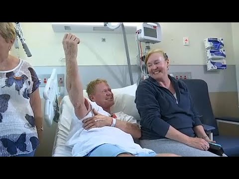 شاهد أسترالي يروي قصة نجاته من هجوم مروّع بواسطة سمكة قرش