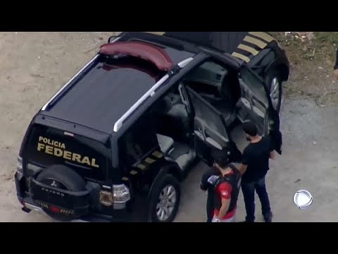 شاهد مجموعة مسلحة تنجح في السطو على كمية كبيرة من الذهب والمعادن النفيسة في البرازيل